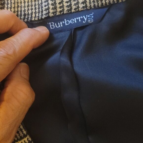 Burberry's vintage plaid blazer - Picture 7 of 16